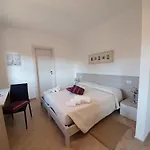 Gasthuis La Casa Di Sofia 3*