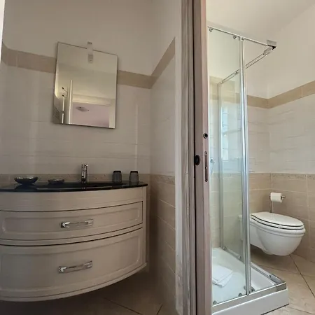 La Casa Di Sofia בית הארחה 3*